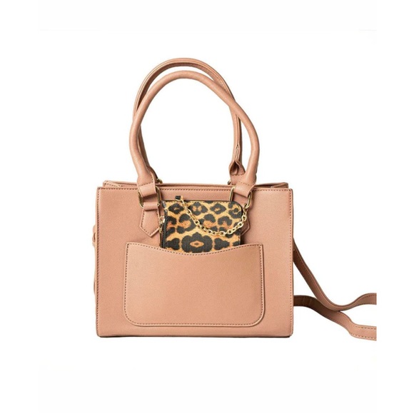 Salmon Pink Handbag with Cheetah Print Wallet 👜✨ - Picture 1 of 1